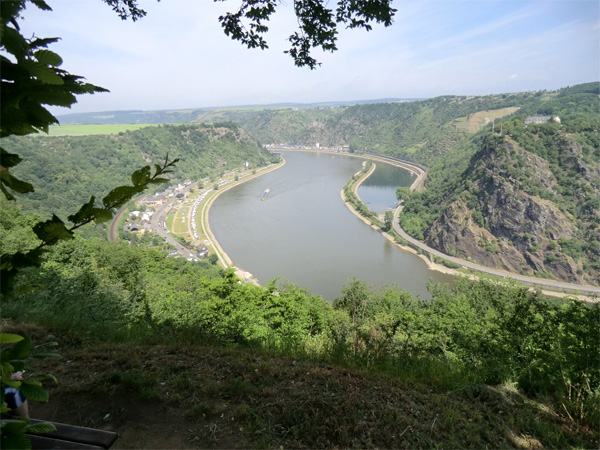 Maria Ruh, uitzicht op de Loreley (rechts) Maria Ruh, uitzicht op de Loreley (rechts)